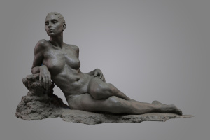 Jana Büttner, Advanced Sculpture, 3/4 reclining pose front view, waterbased clay, FAA Florence