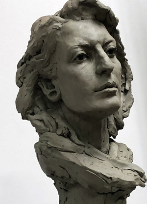 Lesa Cook, Intermediate Sculpture, "Gabrielle", waterbased clay, FAA Florence