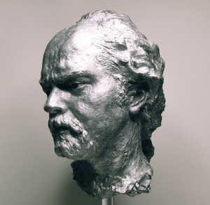 Olivia Kim, "Portrait of Composer Octavio Vazquez", Cast aluminum, 23x25.5x38 cm (9x10x15 in), 2019 Olivia Kim, "Portrait of Composer Octavio Vazquez", Cast aluminum, 23x25.5x38 cm (9x10x15 in), 2019