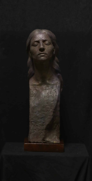 Thor Larsen Somewhere Else Resin. 54x17x20cm. 2019 jpg Thor Larsen Somewhere Else Resin. 54x17x20cm. 2019 jpg